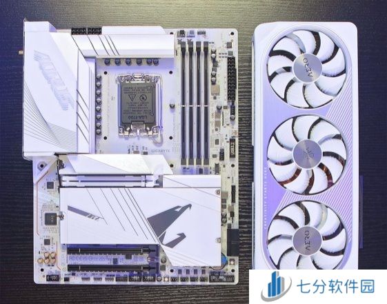 技嘉AORUS硬核跨界,联动各界大咖打造电竞新生态