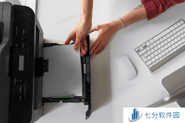 确认纸张放置正确