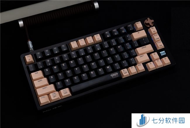 CHERRY客制化键盘PIXIU75上市 为年轻创客定义新玩法
