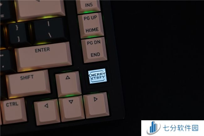 CHERRY客制化键盘PIXIU75上市 为年轻创客定义新玩法